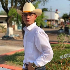 Meet your Posher, Pablo